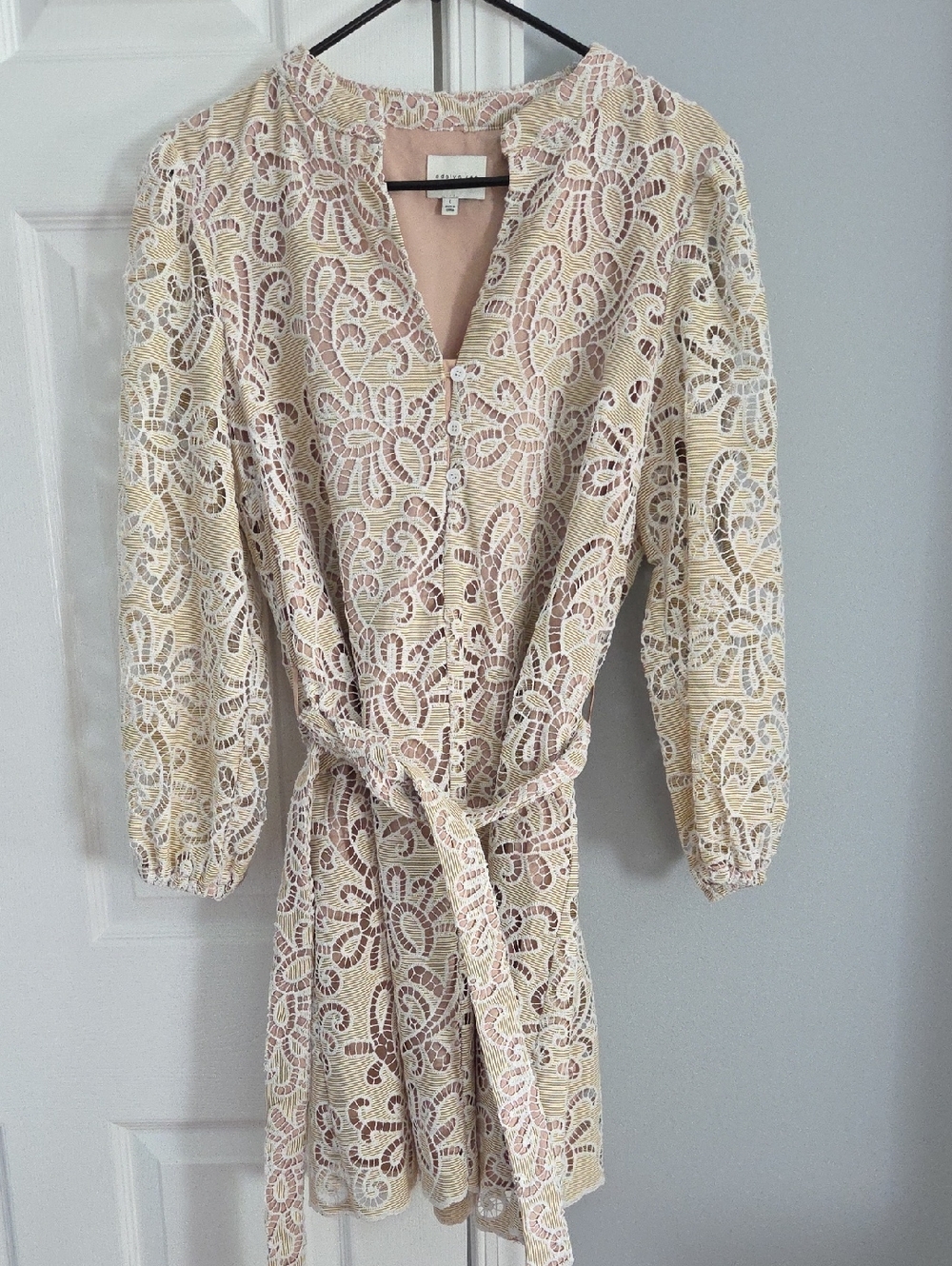 Adelyn Rae Cream Lace Tie Waist Mini Dress Size Large